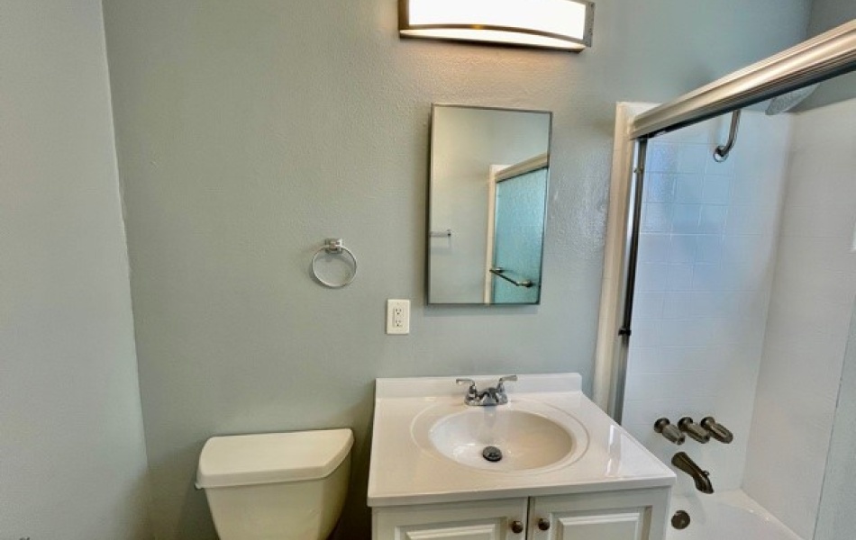 2964 Peppertree Lane, Costa Mesa, CA 92626, 2 Bedrooms Bedrooms, ,1 BathroomBathrooms,Apartment,For Rent,Peppertree Lane,1015