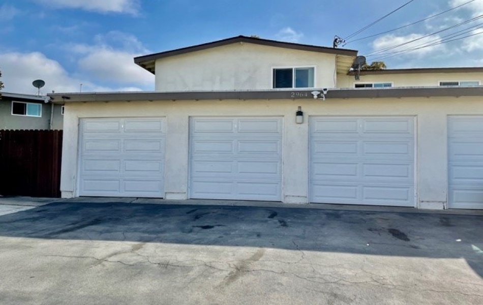 2964 Peppertree Lane, Costa Mesa, CA 92626, 2 Bedrooms Bedrooms, ,1 BathroomBathrooms,Apartment,For Rent,Peppertree Lane,1015