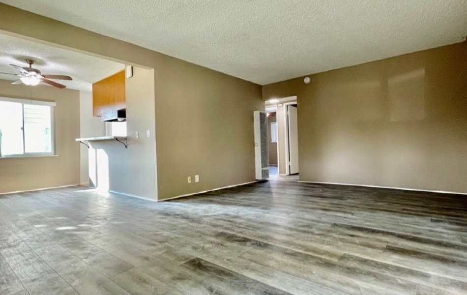 2964 Peppertree Lane, Costa Mesa, CA 92626, 2 Bedrooms Bedrooms, ,1 BathroomBathrooms,Apartment,For Rent,Peppertree Lane,1015