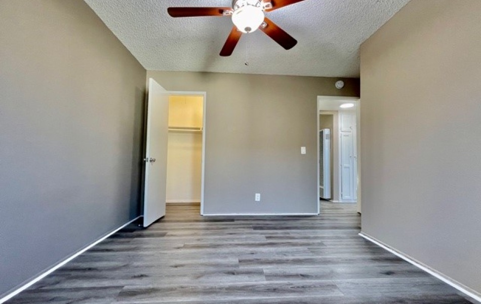 2964 Peppertree Lane, Costa Mesa, CA 92626, 2 Bedrooms Bedrooms, ,1 BathroomBathrooms,Apartment,For Rent,Peppertree Lane,1015