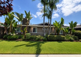 17102 Emerald Lane, Huntington Beach, CA 92647, 3 Bedrooms Bedrooms, ,2 BathroomsBathrooms,Apartment,For Rent, Emerald Lane,1182