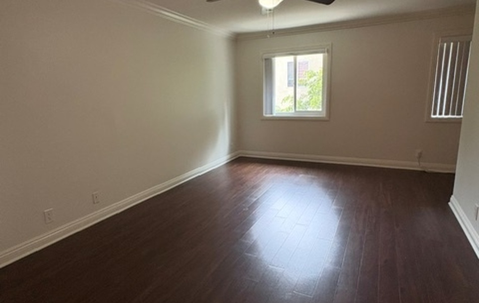 Costa Mesa, CA, 3 Bedrooms,  2.5 Bathrooms Townhouse,For Rent