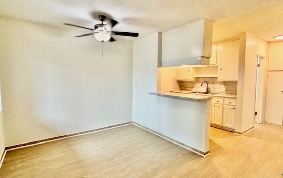 12425 Harris, Lynwood, CA 90262, 1 Bedrooms Bedrooms, ,1 BathroomBathrooms,Apartment,For Rent,Harris,1020