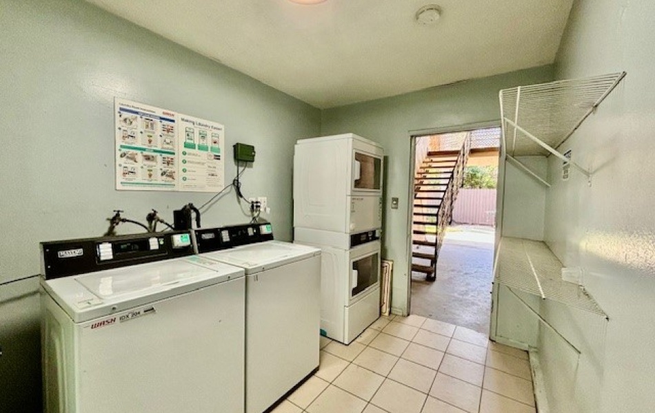 12425 Harris, Lynwood, CA 90262, 1 Bedrooms Bedrooms, ,1 BathroomBathrooms,Apartment,For Rent,Harris,1020