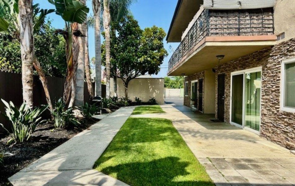 12425 Harris, Lynwood, CA 90262, 1 Bedrooms Bedrooms, ,1 BathroomBathrooms,Apartment,For Rent,Harris,1020