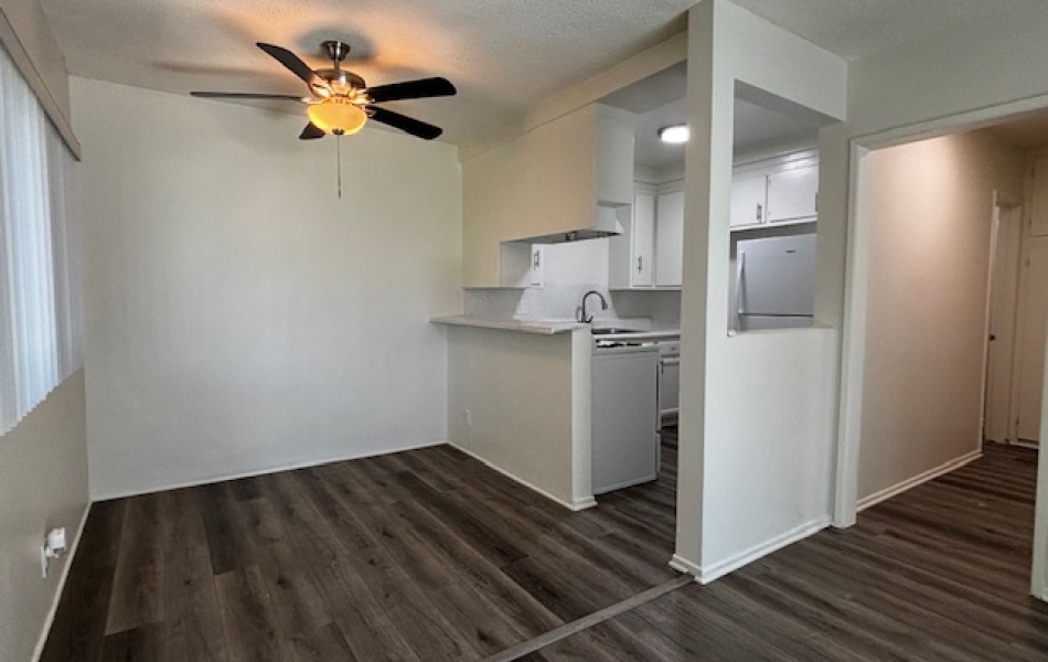 12437 Harris, Lynwood, CA 90262, 1 Bedroom Bedrooms, ,1 BathroomBathrooms,Apartment,For Rent,Harris,1021