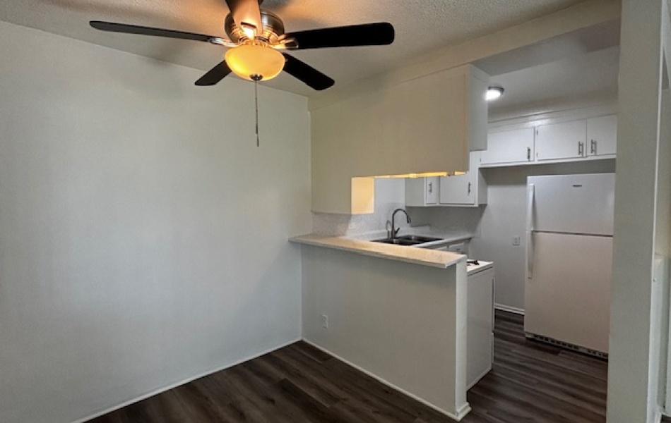 12437 Harris, Lynwood, CA 90262, 1 Bedroom Bedrooms, ,1 BathroomBathrooms,Apartment,For Rent,Harris,1021