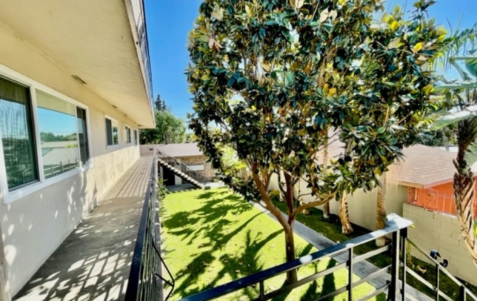 12437 Harris, Lynwood, CA 90262, 1 Bedroom Bedrooms, ,1 BathroomBathrooms,Apartment,For Rent,Harris,1021
