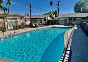 685 East Vista Chino, Palm Springs, CA 92262, 1 Bedroom Bedrooms, ,1 BathroomBathrooms,Apartment,For Rent,East Vista Chino,1001