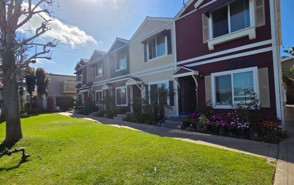 1985 Pomona, Costa Mesa, CA, 2 Bedroom Bedrooms, ,2 BathroomBathrooms,Townhouse,For Rent,Pomona,1024