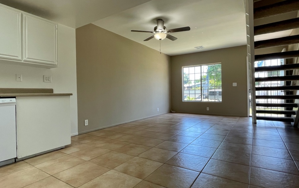 1985 Pomona, Costa Mesa, CA, 2 Bedroom Bedrooms, ,2 BathroomBathrooms,Townhouse,For Rent,Pomona,1024
