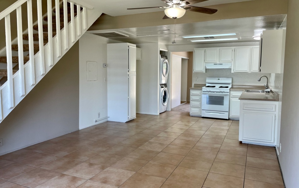 1985 Pomona, Costa Mesa, CA, 2 Bedroom Bedrooms, ,2 BathroomBathrooms,Townhouse,For Rent,Pomona,1024