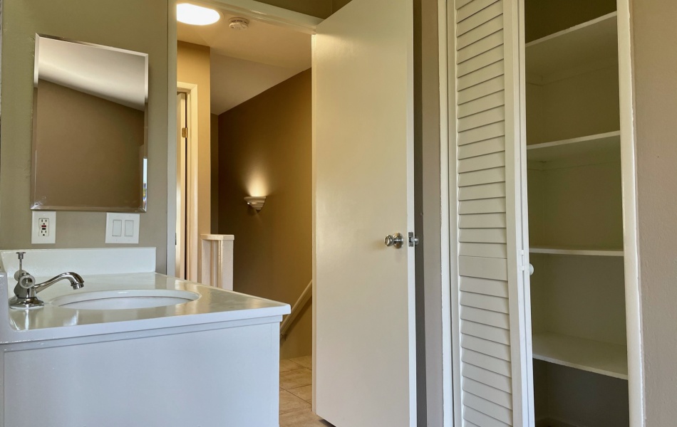 1985 Pomona, Costa Mesa, CA, 2 Bedroom Bedrooms, ,2 BathroomBathrooms,Townhouse,For Rent,Pomona,1024