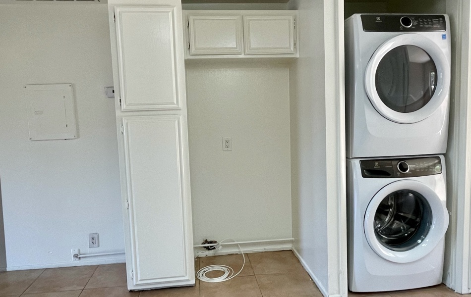 1985 Pomona, Costa Mesa, CA, 2 Bedroom Bedrooms, ,2 BathroomBathrooms,Townhouse,For Rent,Pomona,1024