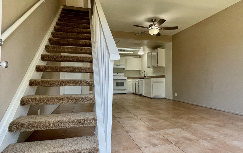 1985 Pomona, Costa Mesa, CA, 2 Bedroom Bedrooms, ,2 BathroomBathrooms,Townhouse,For Rent,Pomona,1024