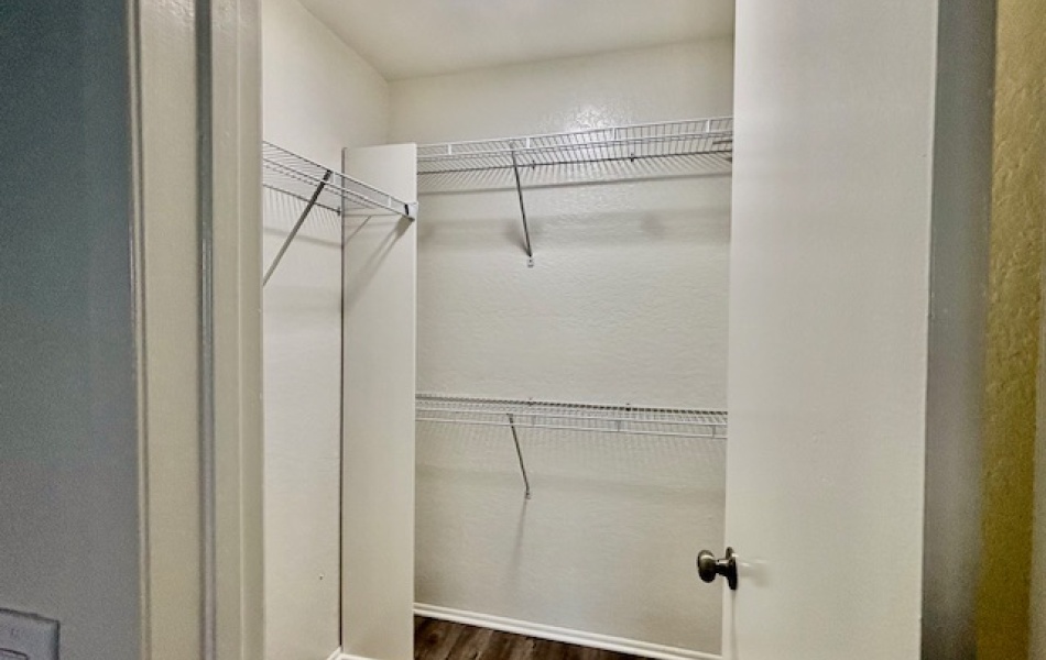 17171 Elm Lane, Huntington Beach, CA 92647, 2 Bedrooms Bedrooms, ,1 BathroomBathrooms,Townhouse,For Rent,17171 Elm Lane,1028