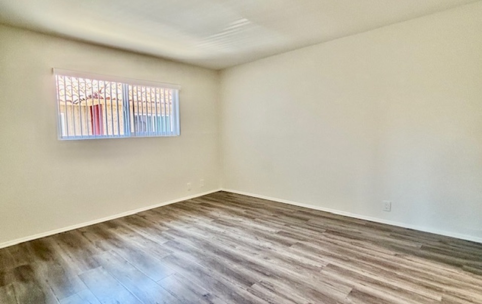 17171 Elm Lane, Huntington Beach, CA 92647, 2 Bedrooms Bedrooms, ,1 BathroomBathrooms,Townhouse,For Rent,17171 Elm Lane,1028