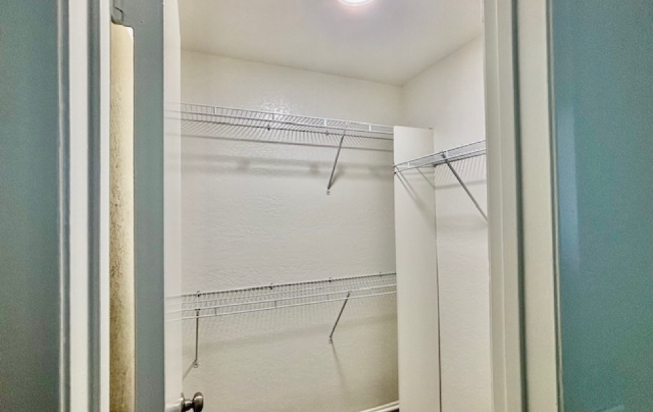 17171 Elm Lane, Huntington Beach, CA 92647, 2 Bedrooms Bedrooms, ,1 BathroomBathrooms,Townhouse,For Rent,17171 Elm Lane,1028