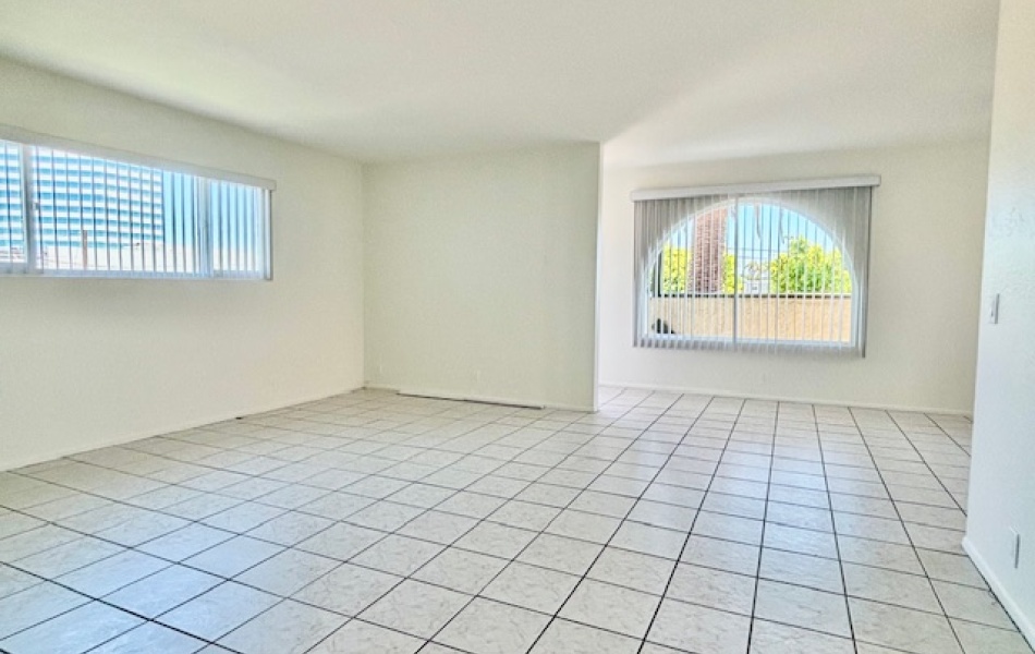17171 Elm Lane, Huntington Beach, CA 92647, 2 Bedrooms Bedrooms, ,1 BathroomBathrooms,Townhouse,For Rent,17171 Elm Lane,1028