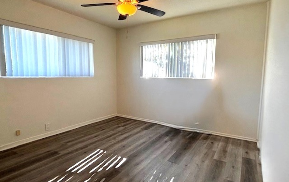 12425 Harris Avenue, Lynwood, CA 90262, 1 Bedroom Bedrooms, ,1 BathroomBathrooms,Apartment,For Rent,Harris Avenue,1032