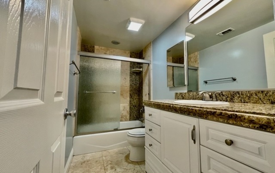 1798 Pomona, Costa Mesa, CA 92627, 2 Bedrooms Bedrooms, ,1 BathroomBathrooms,Condominium,For Rent,Pomona,1033