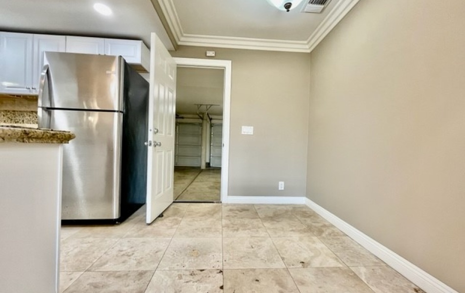 1798 Pomona, Costa Mesa, CA 92627, 2 Bedrooms Bedrooms, ,1 BathroomBathrooms,Condominium,For Rent,Pomona,1033