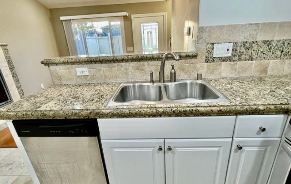 1798 Pomona, Costa Mesa, CA 92627, 2 Bedrooms Bedrooms, ,1 BathroomBathrooms,Condominium,For Rent,Pomona,1033