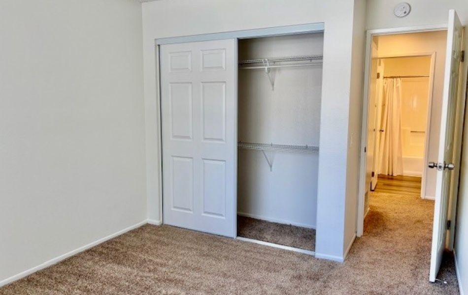 15582 Williams, Tustin, CA 92780, 2 Bedrooms Bedrooms, ,2 BathroomsBathrooms,Townhouse,For Rent,Williams,1035
