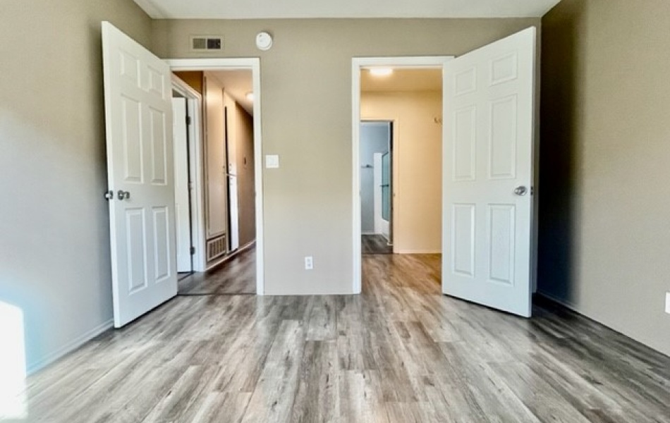 7722 Cypress, Huntington Beach, CA 92647, 2 Bedrooms Bedrooms, ,1 BathroomBathrooms,Apartment,For Rent,Cypress,1041