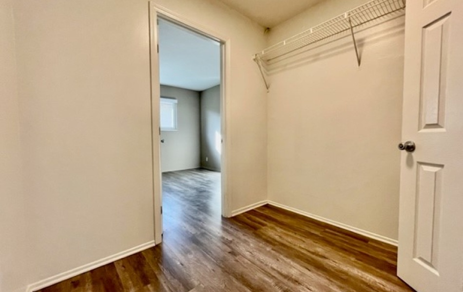7722 Cypress, Huntington Beach, CA 92647, 2 Bedrooms Bedrooms, ,1 BathroomBathrooms,Apartment,For Rent,Cypress,1041