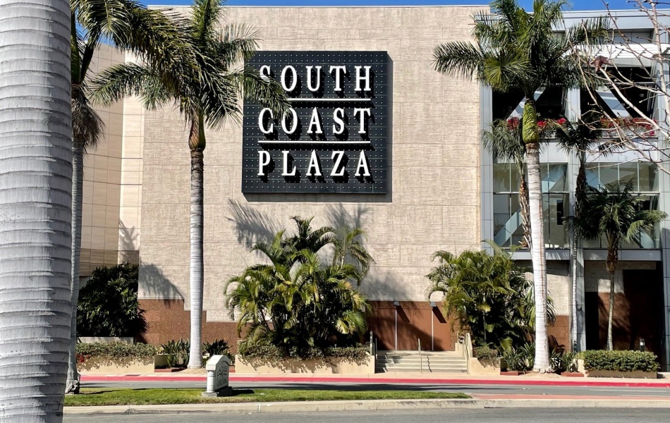 Costa Mesa, CA, 3 Bedrooms,  2.5 Bathrooms Townhouse,For Rent
