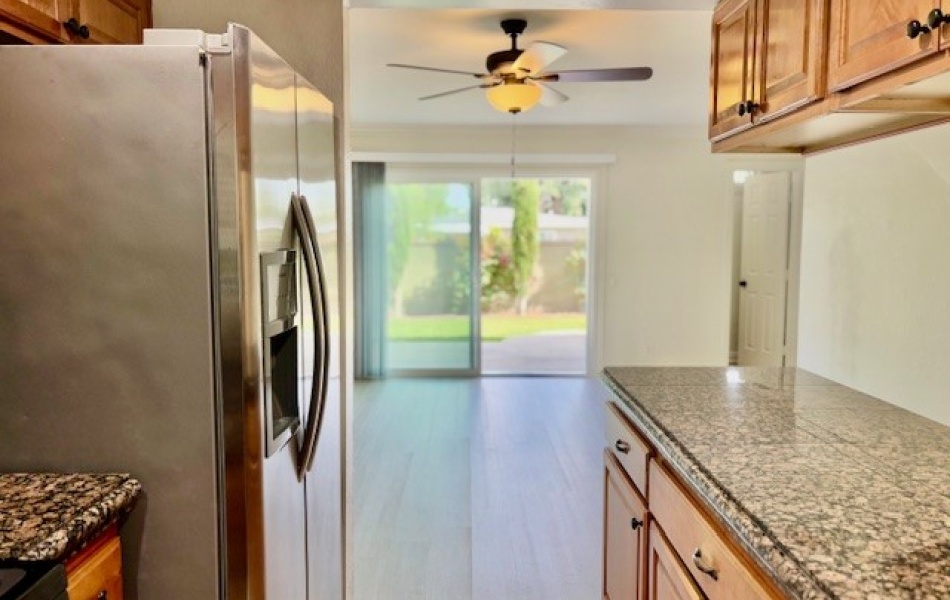 Costa Mesa, CA, 3 Bedrooms,  2.5 Bathrooms Townhouse,For Rent