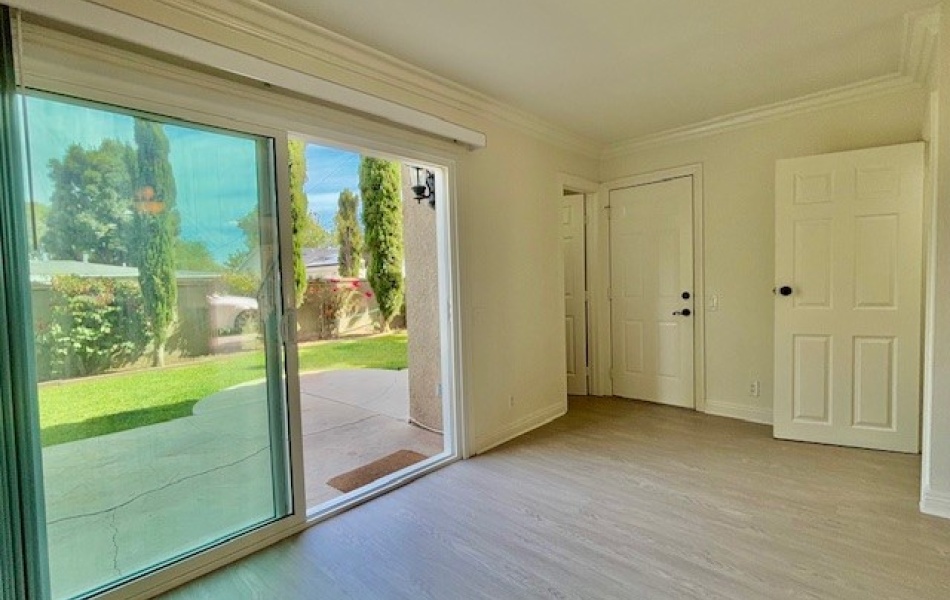 Costa Mesa, CA, 3 Bedrooms,  2.5 Bathrooms Townhouse,For Rent