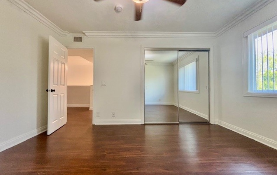 Costa Mesa, CA, 3 Bedrooms,  2.5 Bathrooms Townhouse,For Rent