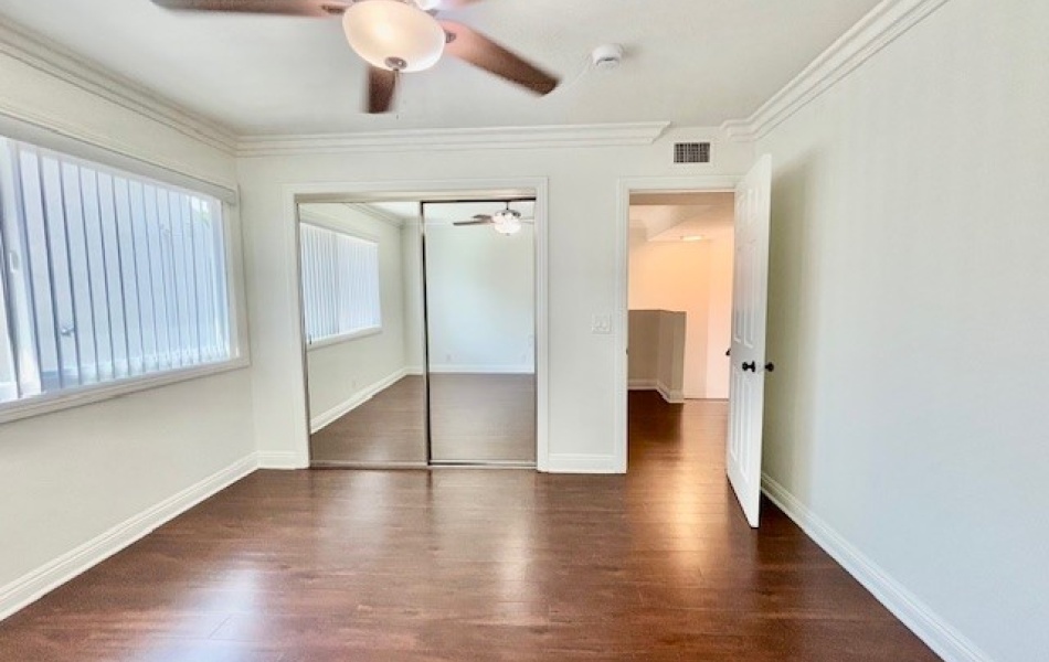 Costa Mesa, CA, 3 Bedrooms,  2.5 Bathrooms Townhouse,For Rent