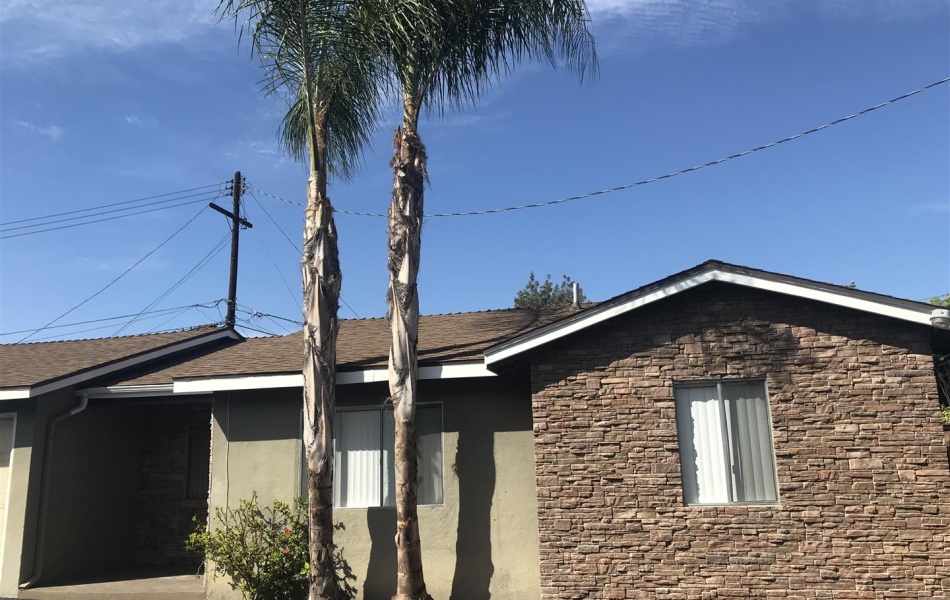 2536 Orange Ave, Costa Mesa, CA 92627, 2 Bedrooms Bedrooms, ,1 BathroomBathrooms,Apartment,For Rent,Orange Ave,1044