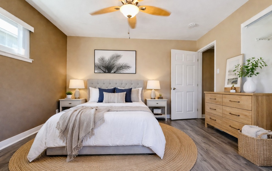 2536 Orange Ave, Costa Mesa, CA 92627, 2 Bedrooms Bedrooms, ,1 BathroomBathrooms,Apartment,For Rent,Orange Ave,1044