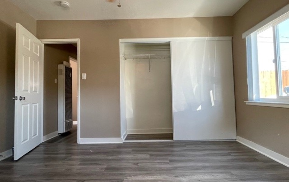 2536 Orange Ave, Costa Mesa, CA 92627, 2 Bedrooms Bedrooms, ,1 BathroomBathrooms,Apartment,For Rent,Orange Ave,1044