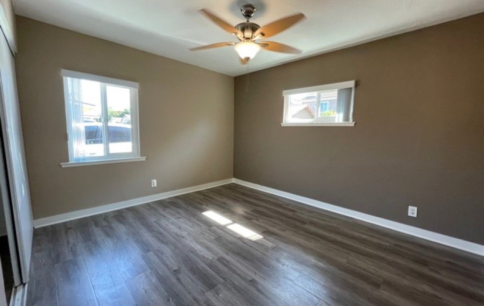 2536 Orange Ave, Costa Mesa, CA 92627, 2 Bedrooms Bedrooms, ,1 BathroomBathrooms,Apartment,For Rent,Orange Ave,1044