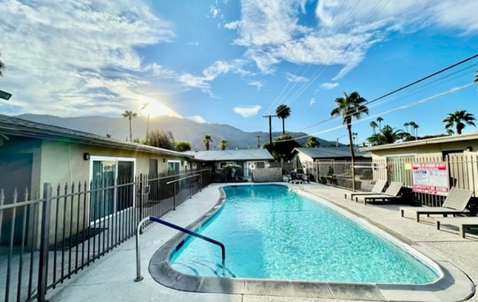 685 East Vista Chino, Palm Springs, CA 92262, 0 , 0 ,1 BathroomBathrooms,Apartment,For Rent,East Vista Chino,0,1049