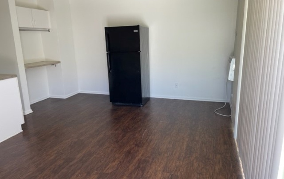 685 East Vista Chino, Palm Springs, CA 92262, 0 , 0 ,1 BathroomBathrooms,Apartment,For Rent,East Vista Chino,0,1049