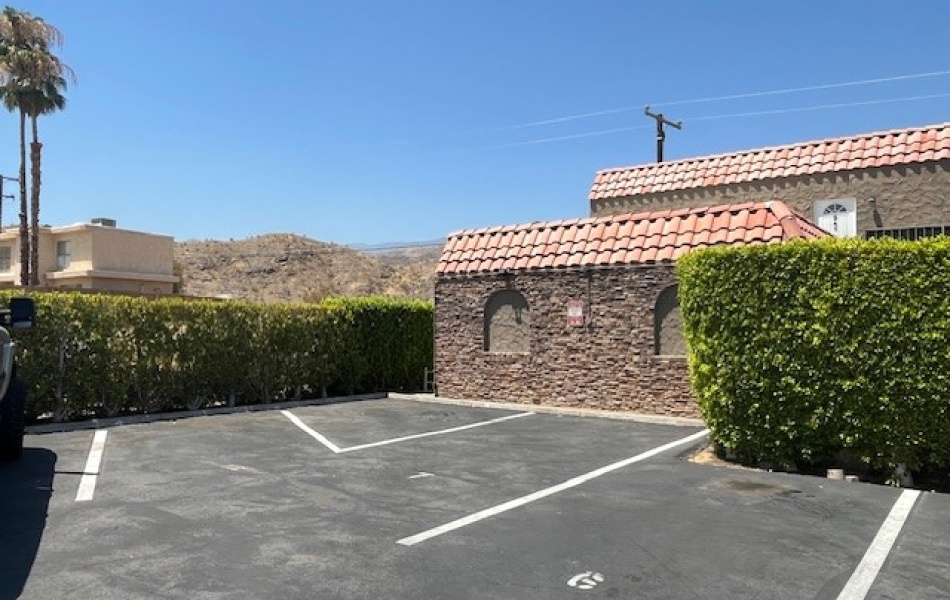 36953 Bankside Drive, Cathedral City, CA 92234, 1 Bedroom Bedrooms, ,1 BathroomBathrooms,Apartment,For Rent,Bankside Drive,1053