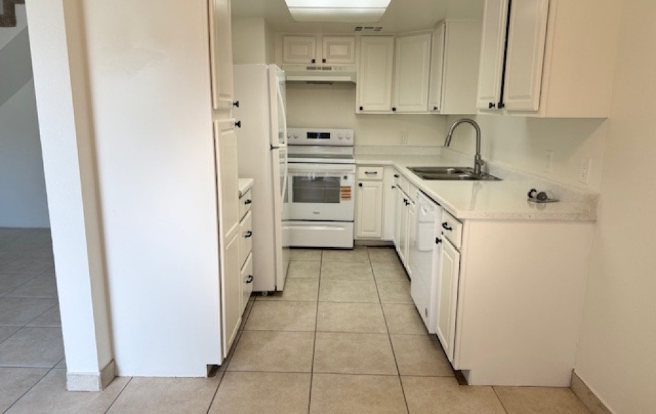 51080 Eisenhower, La Quinta, CA 92253, 2 Bedroom Bedrooms, 0 ,1.5 BathroomBathrooms,Townhouse,For Rent,Eisenhower,0,1056