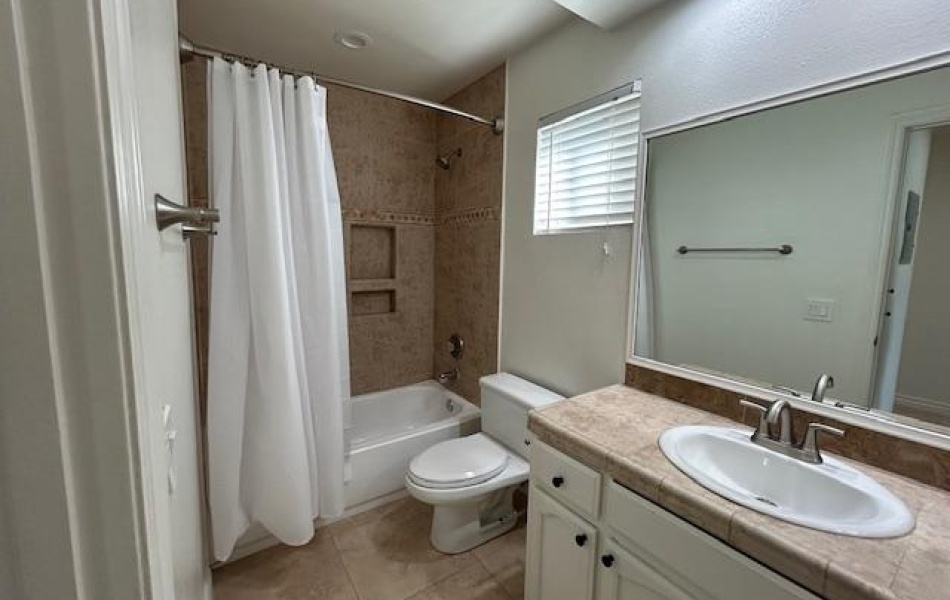 79740 Avenue 42, Bermuda Dunes, CA 92203, 2 Bedrooms Bedrooms, ,2 BathroomsBathrooms,Apartment,For Rent,Avenue 42,1057