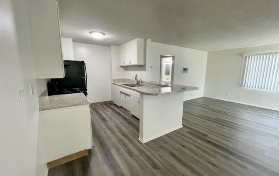 685 East Vista Chino, Palm Springs, CA 92262, 1 Bedroom Bedrooms, ,1 BathroomBathrooms,Apartment,For Rent,East Vista Chino,1058