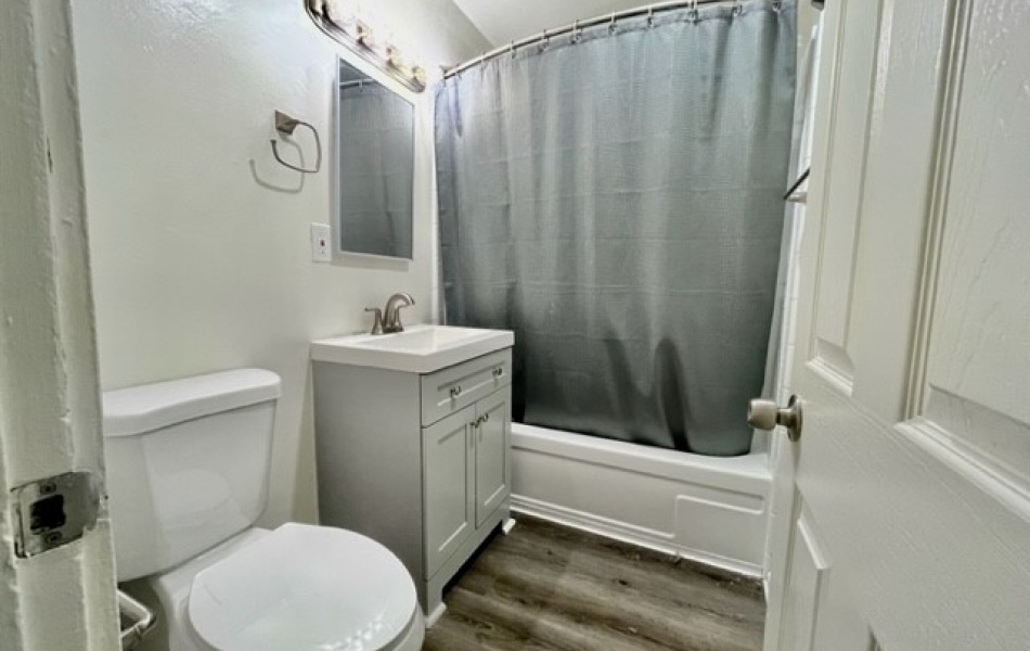 685 East Vista Chino, Palm Springs, CA 92262, 1 Bedroom Bedrooms, ,1 BathroomBathrooms,Apartment,For Rent,East Vista Chino,1058