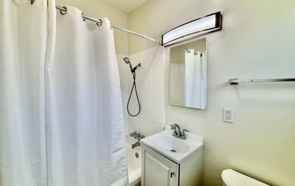 1820 Sallie, Anaheim, CA 92804, 1 Bedroom Bedrooms, ,1 BathroomBathrooms,Apartment,For Rent,Sallie,1066