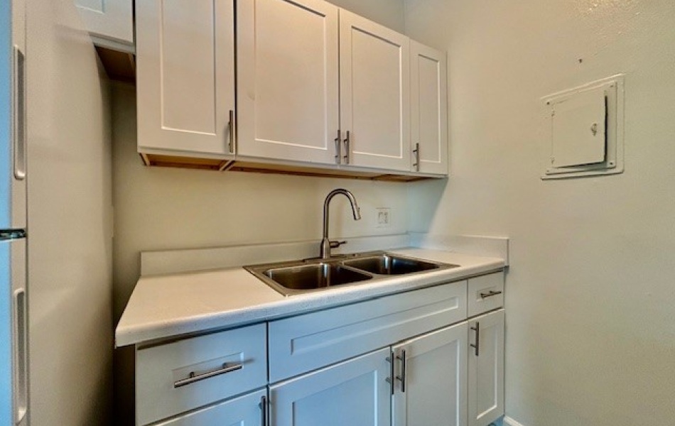1820 Sallie, Anaheim, CA 92804, 1 Bedroom Bedrooms, ,1 BathroomBathrooms,Apartment,For Rent,Sallie,1066