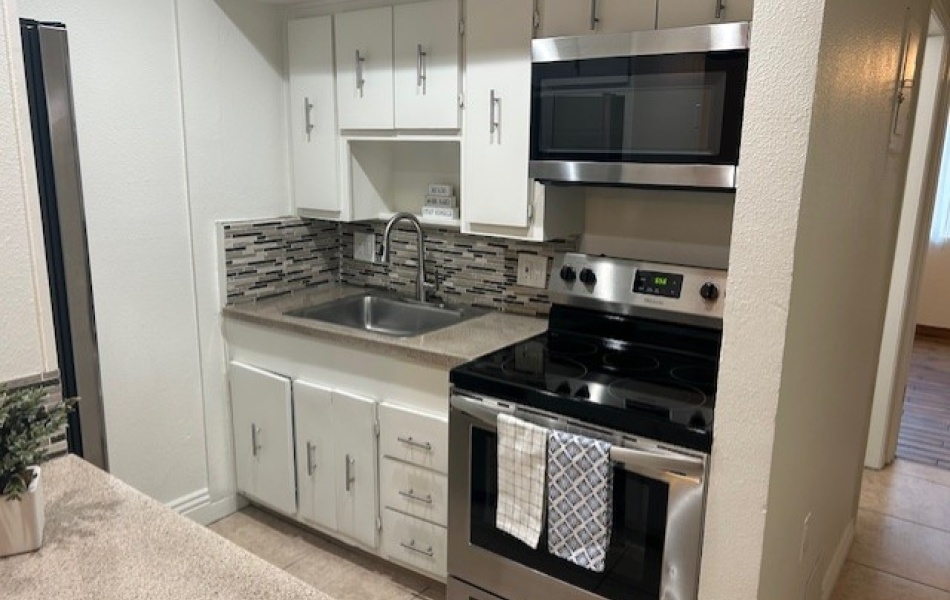 79380 Avenue 42, Bermuda Dunes, CA 92203, 3 Bedrooms Bedrooms, ,1 BathroomBathrooms,Apartment,For Rent,Avenue 42,1068