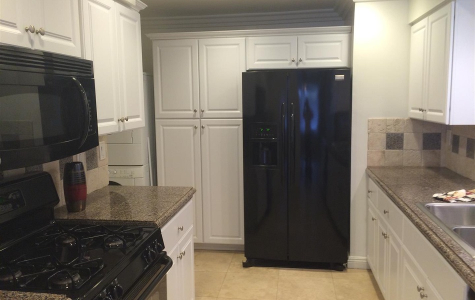 5015 River Avenue, Newport Beach, CA 92663, 4 Bedrooms Bedrooms, ,2.5 BathroomsBathrooms,Condominium,For Rent,River Avenue,1076